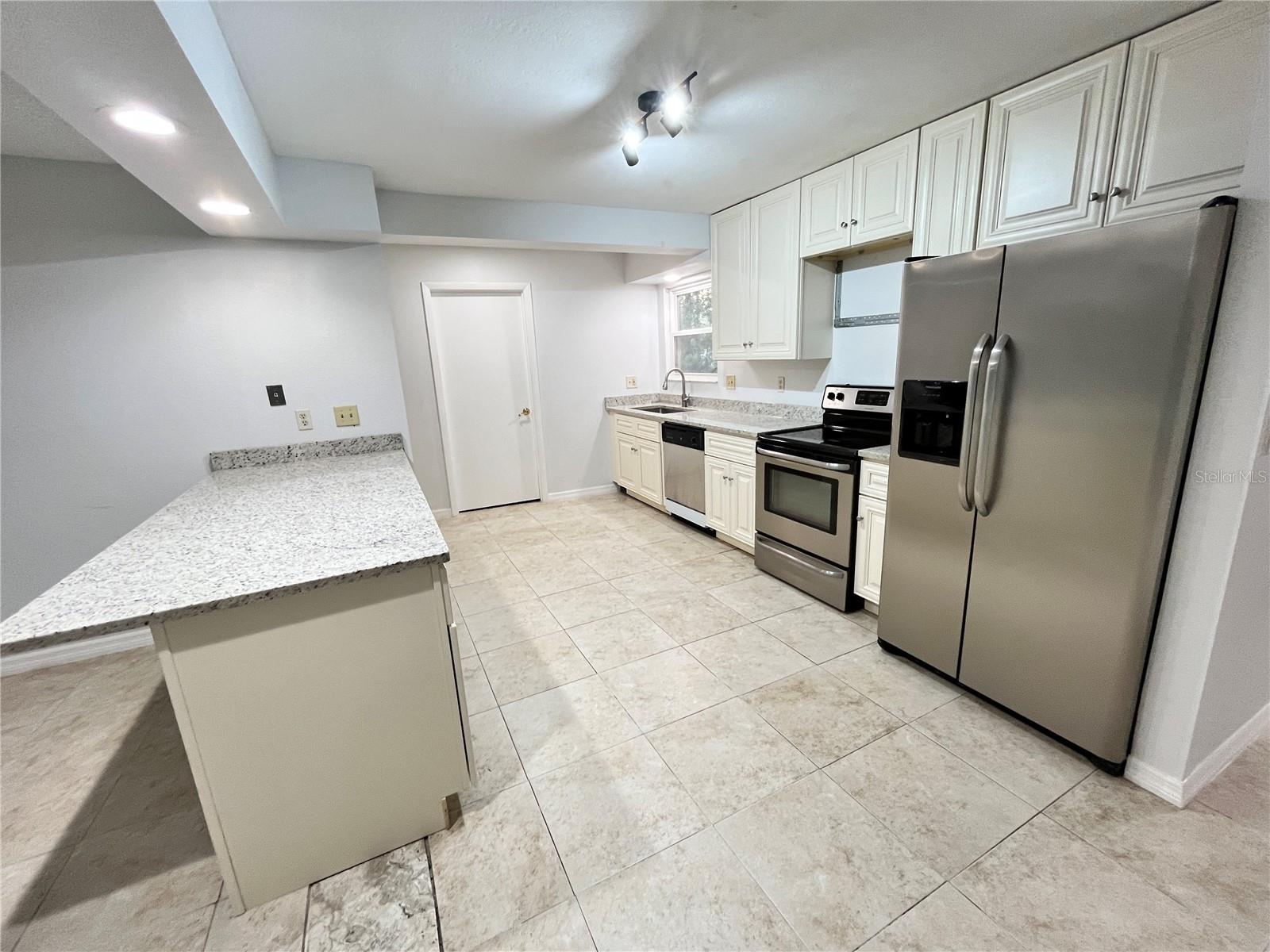 Image 18 of 57 For Address Not Provided