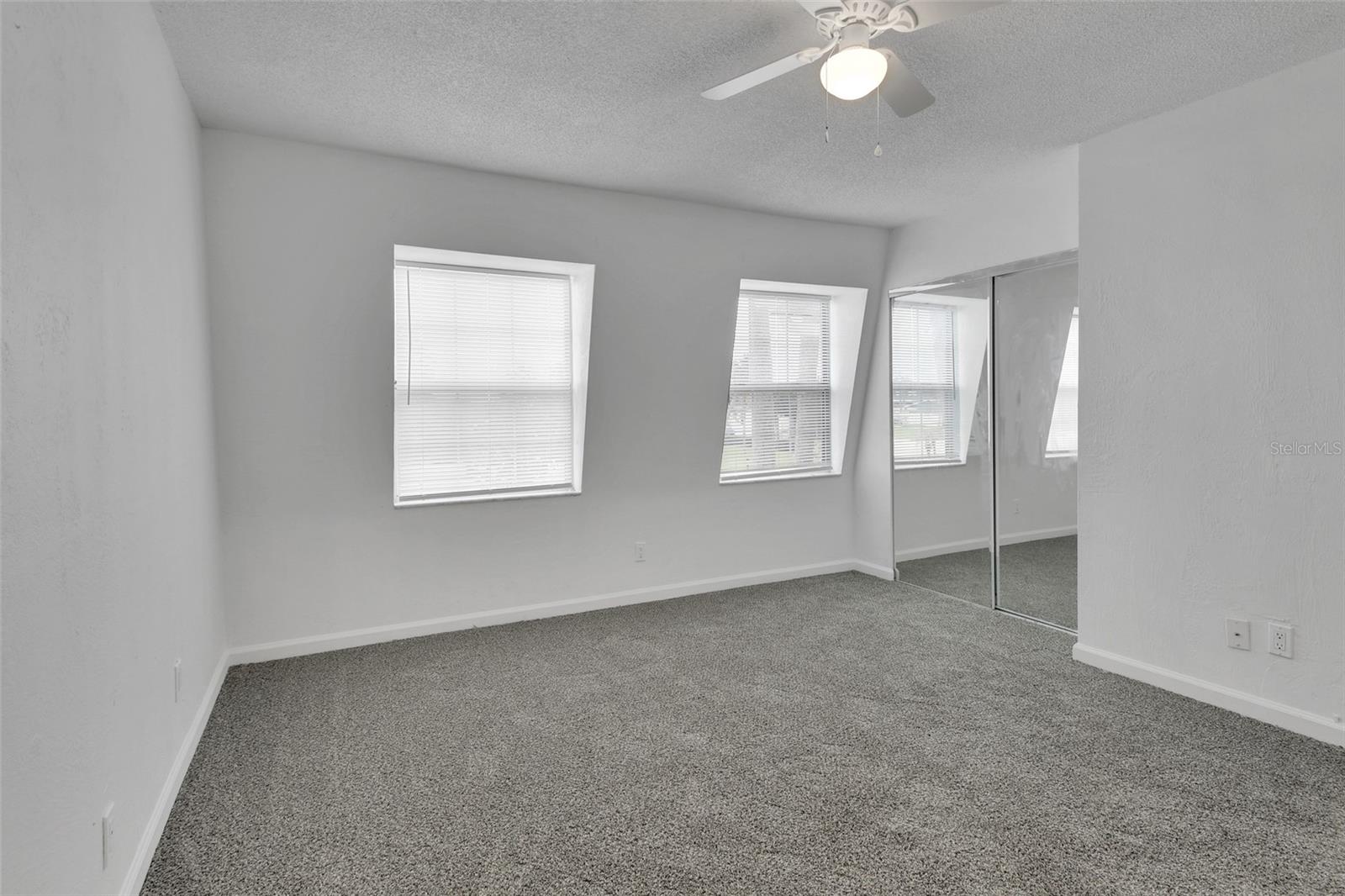 Image 16 of 24 For 2200 Palmetto Avenue A040