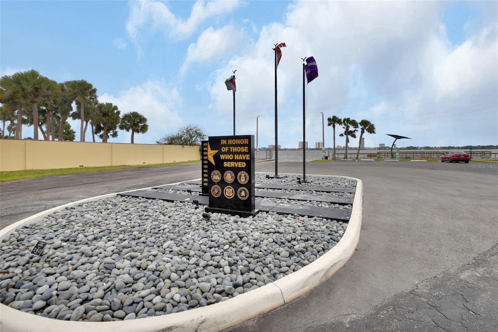 Image 22 of 24 For 2200 Palmetto Avenue A040