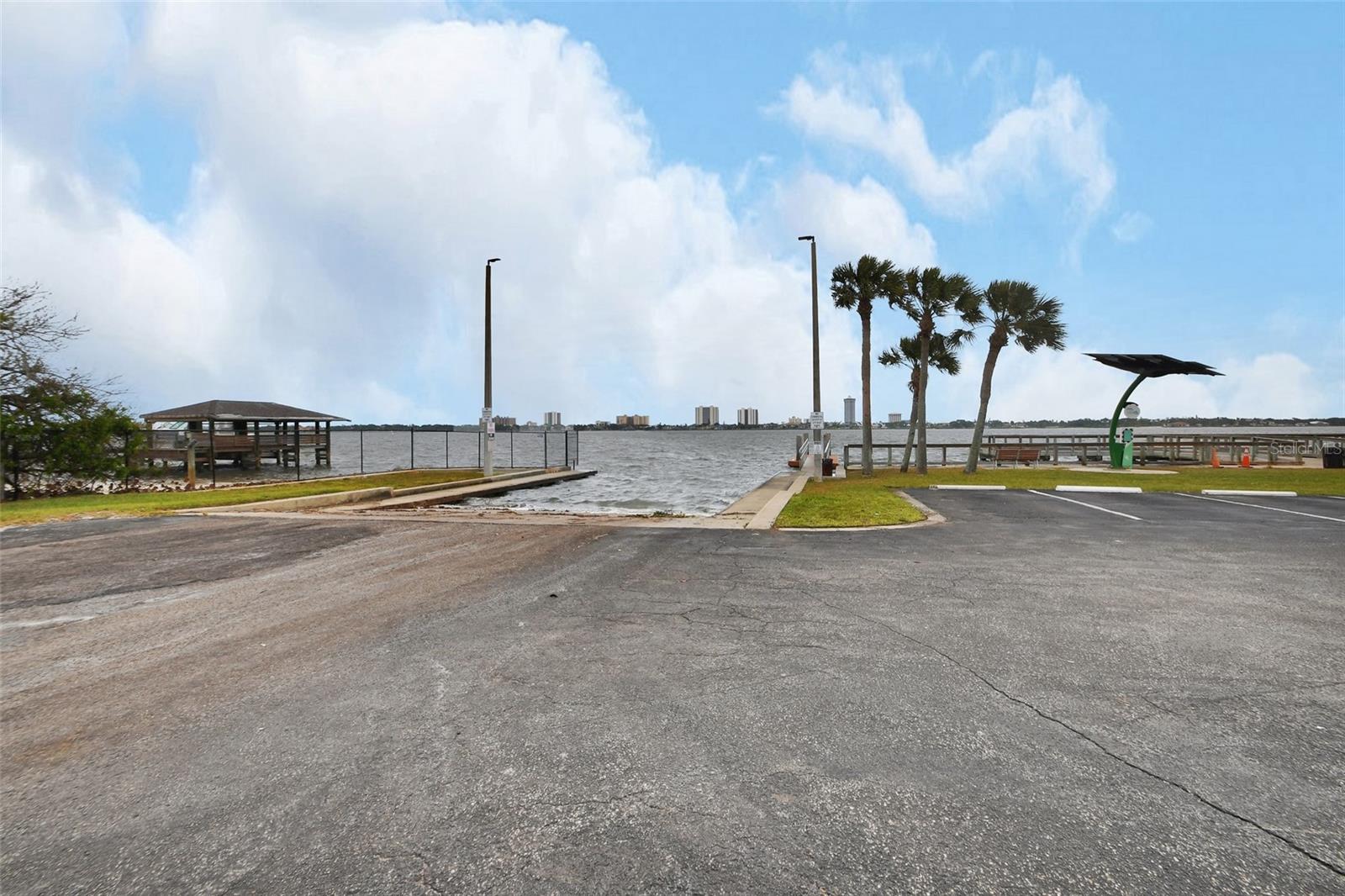 Image 23 of 24 For 2200 Palmetto Avenue A040