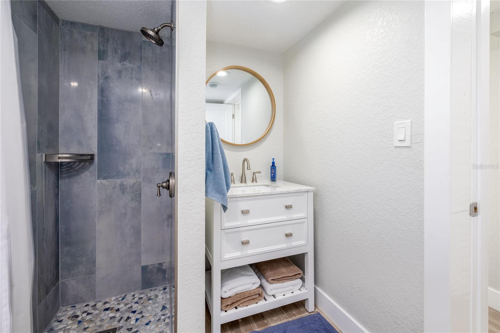 Image 16 of 39 For 54 River Shore Drive