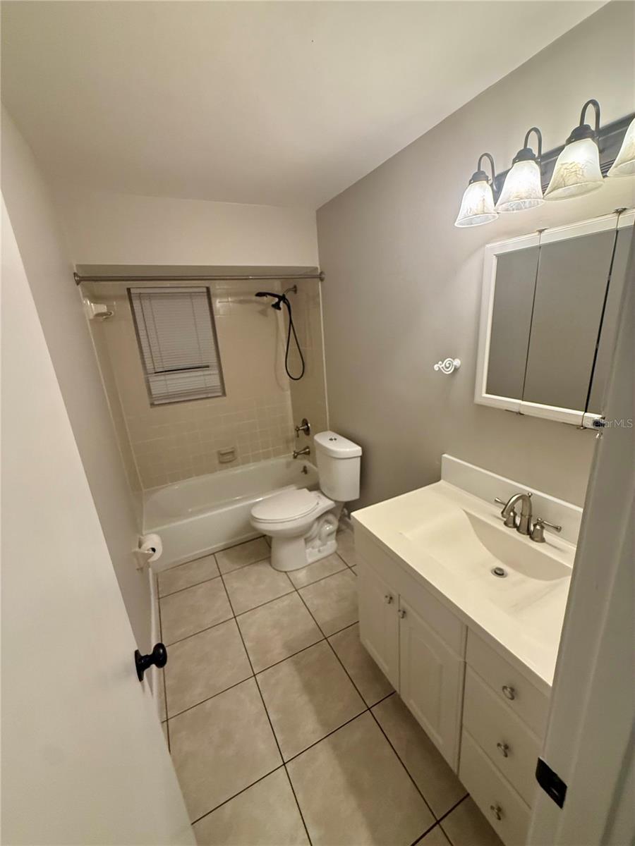 Image 4 of 8 For 139 Highland Avenue