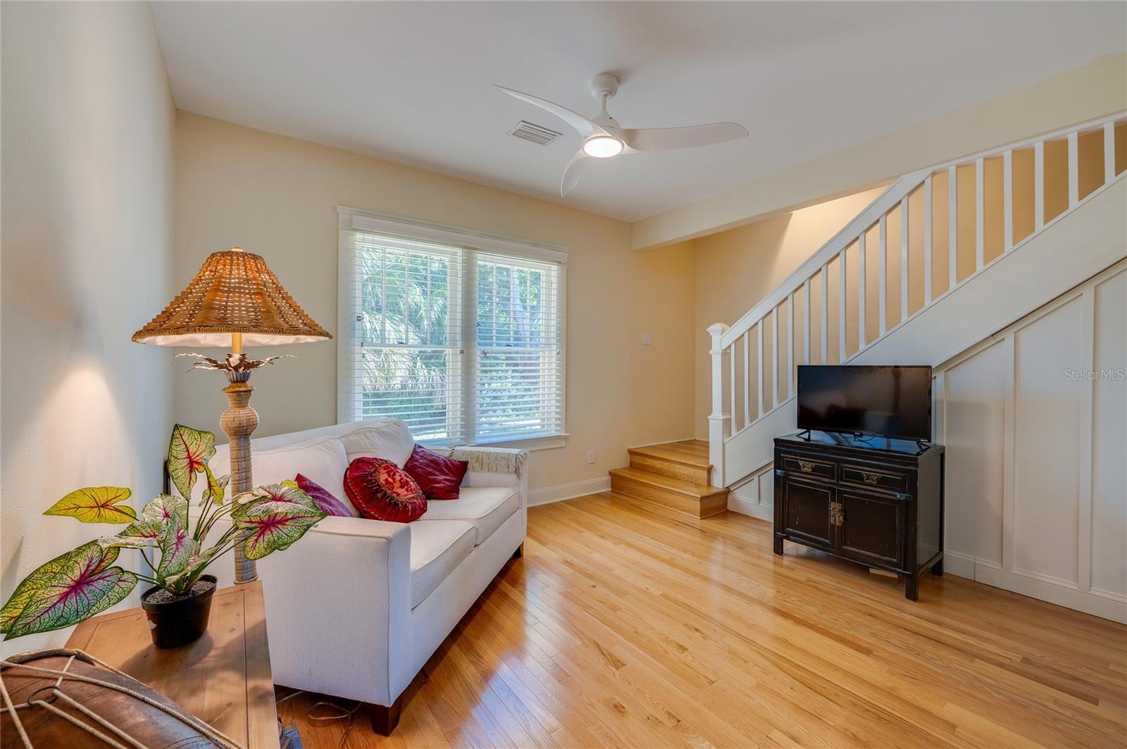 Image 30 of 40 For 220 Riverview Boulevard