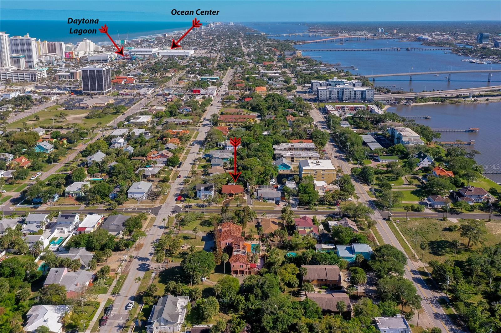 Image 37 of 40 For 220 Riverview Boulevard