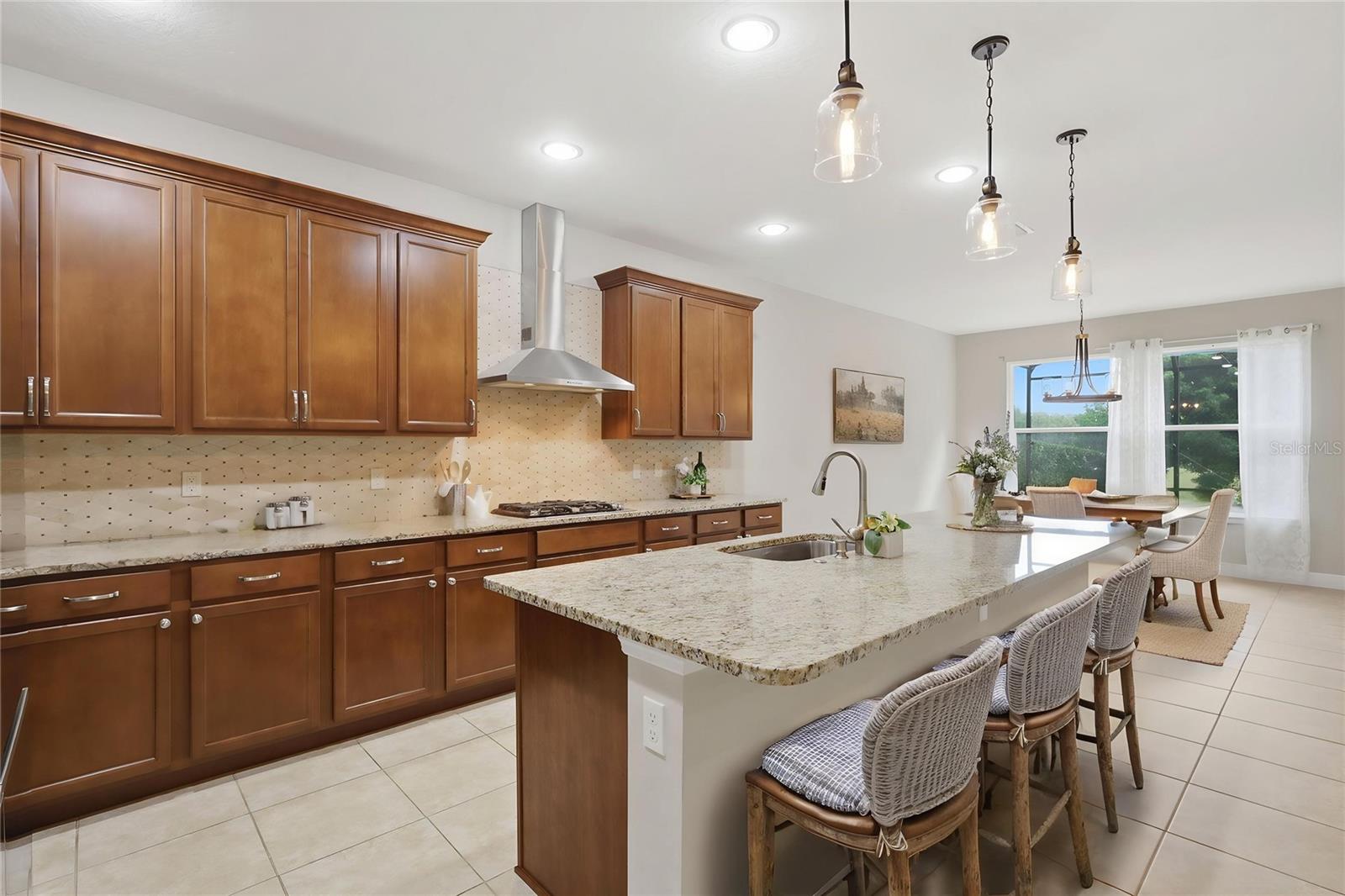 Image 12 of 41 For 1022 Victoria Hills Drive S