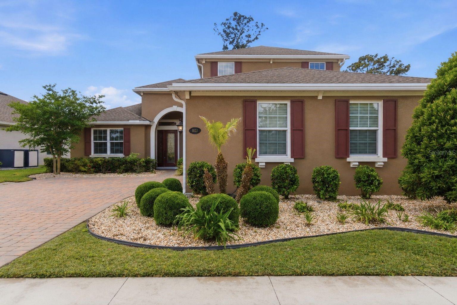Image 2 of 41 For 1022 Victoria Hills Drive S