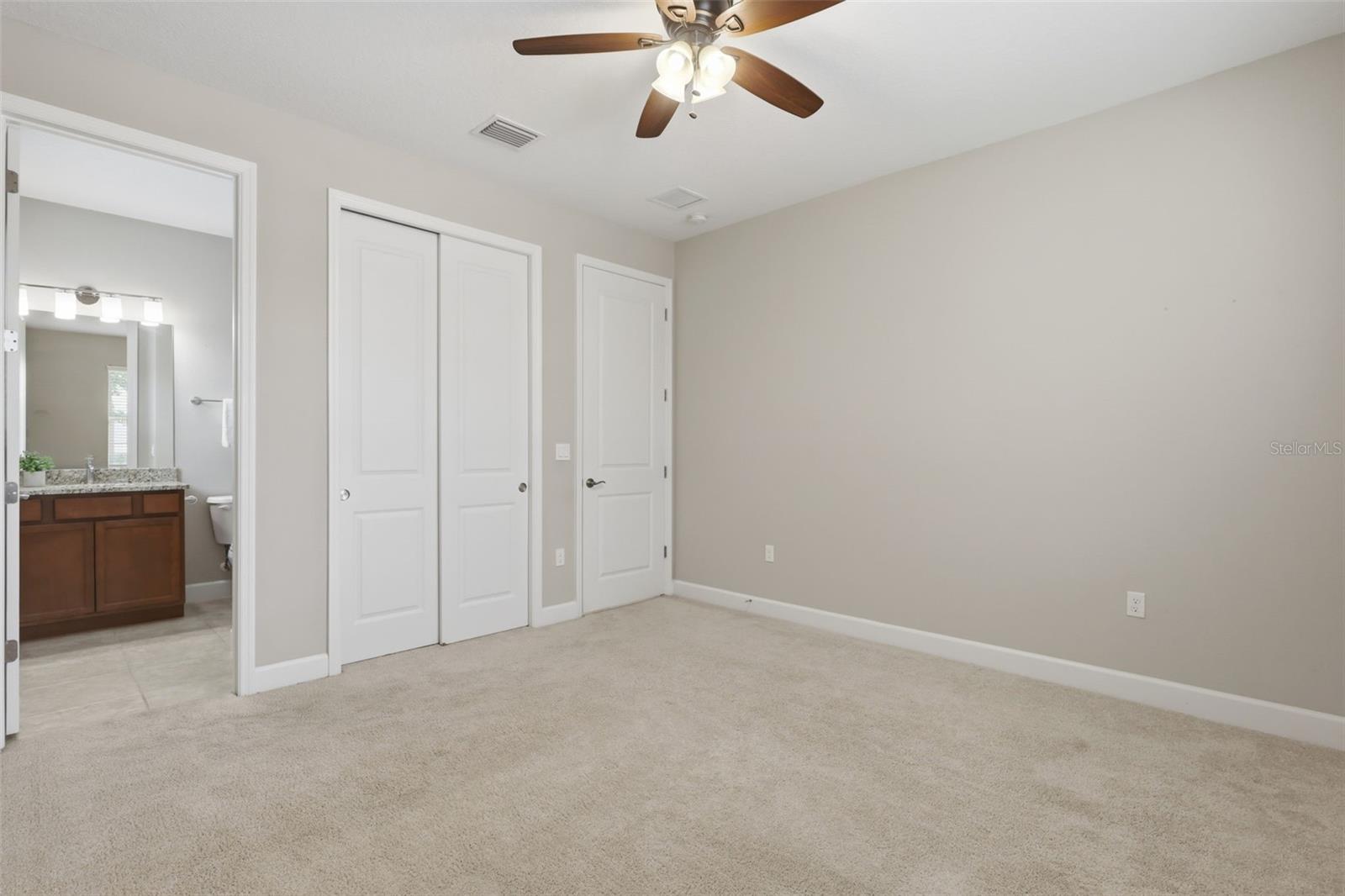 Image 27 of 41 For 1022 Victoria Hills Drive S