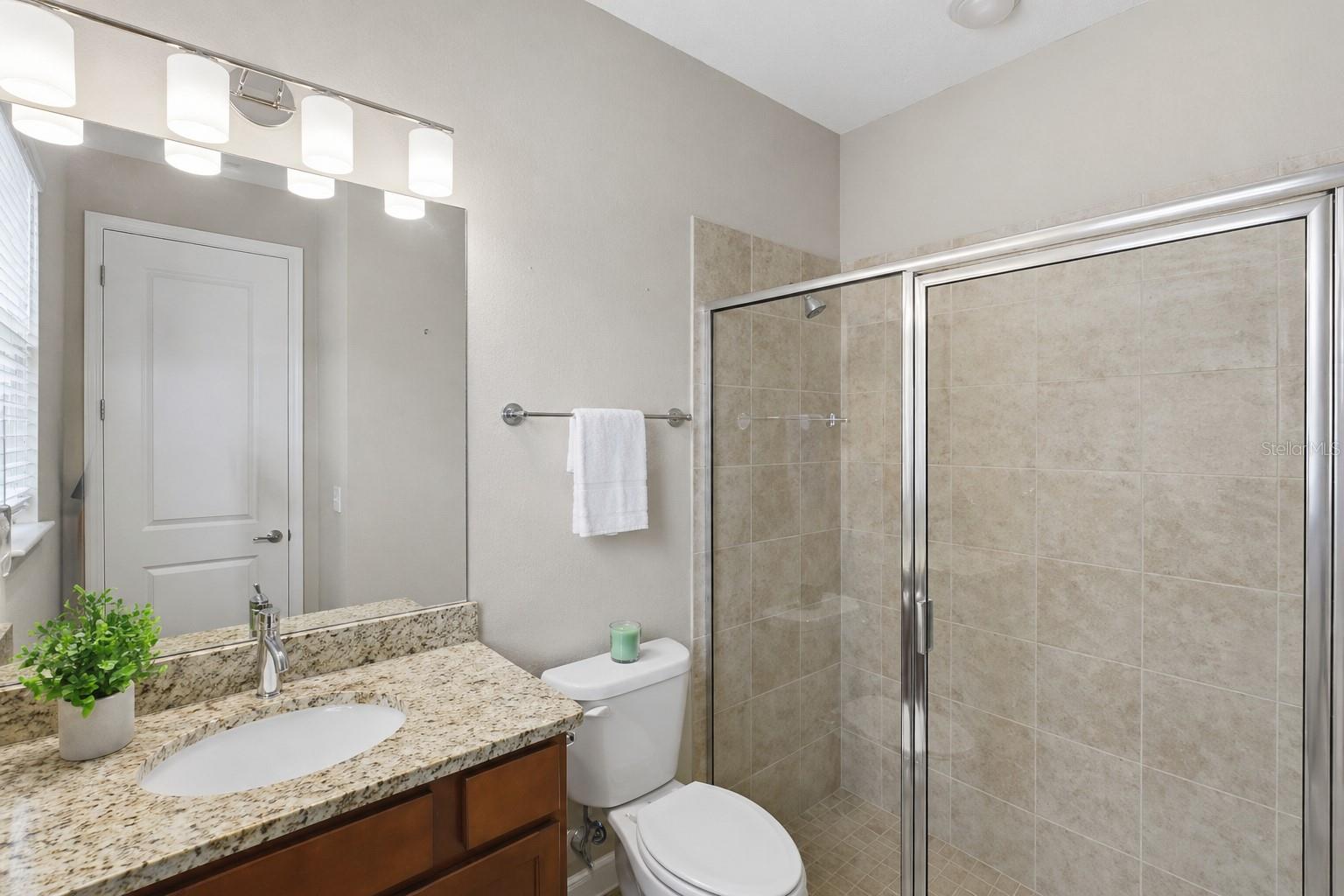 Image 31 of 41 For 1022 Victoria Hills Drive S