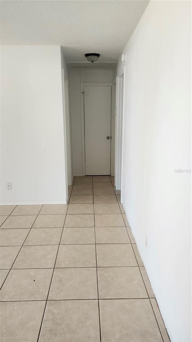 Image 13 of 21 For 565 3rd Avenue