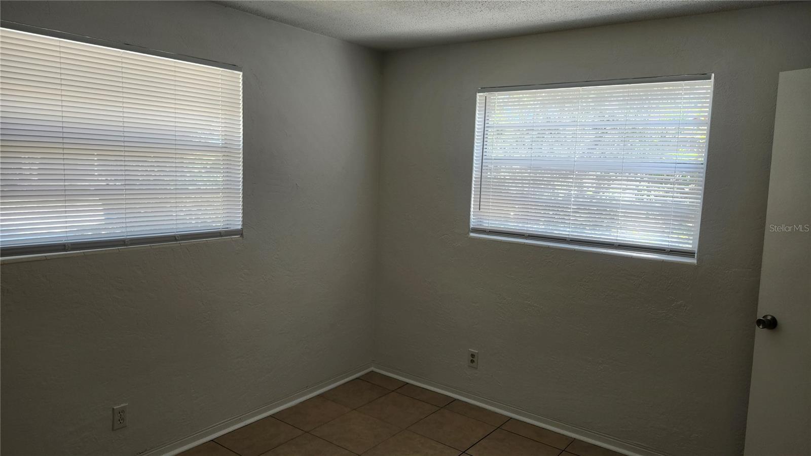 Image 14 of 21 For 565 3rd Avenue