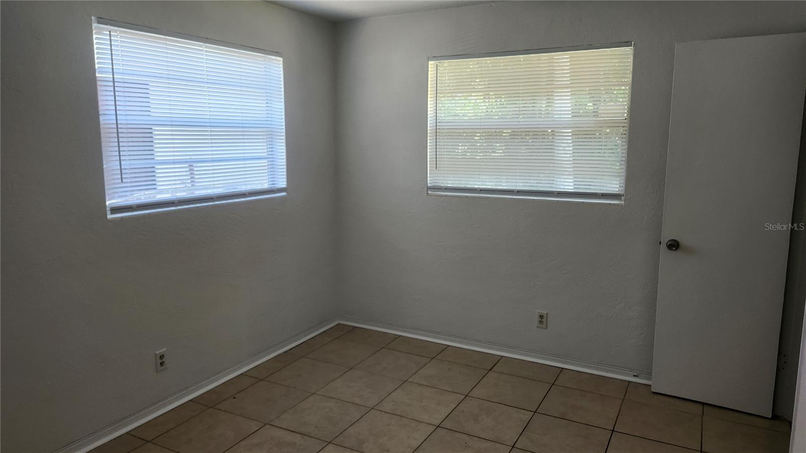 Image 19 of 21 For 565 3rd Avenue