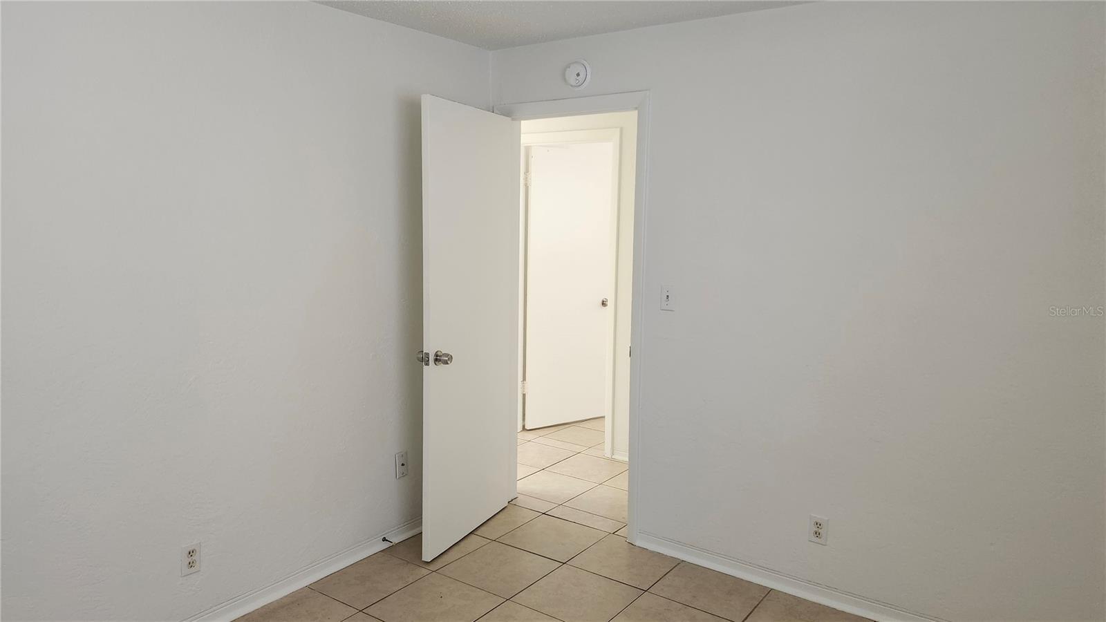 Image 20 of 21 For 565 3rd Avenue