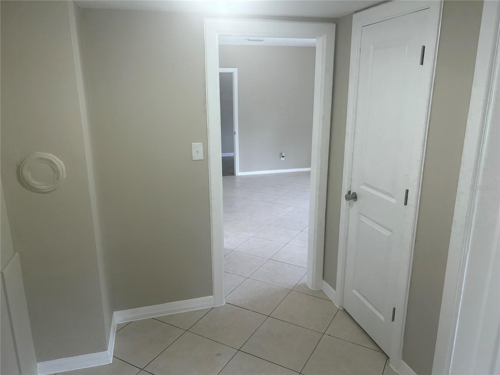 Image 10 of 27 For 238 Marydell Avenue