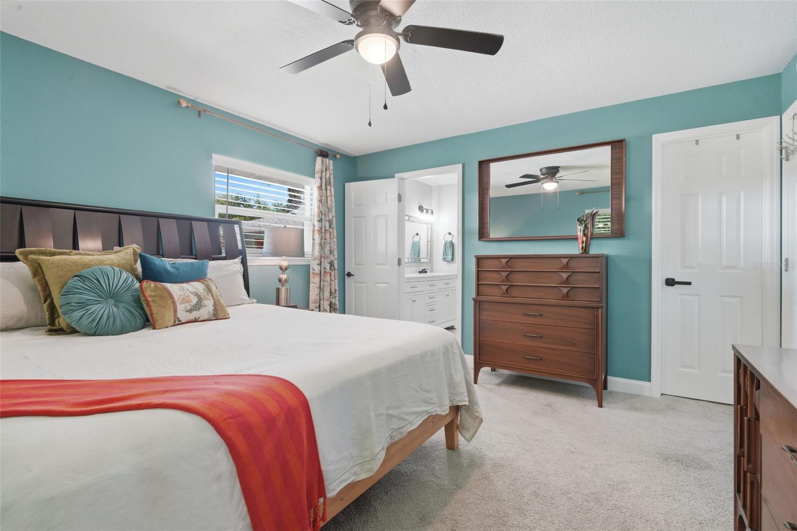 Image 18 of 45 For 1820 Anchor Avenue