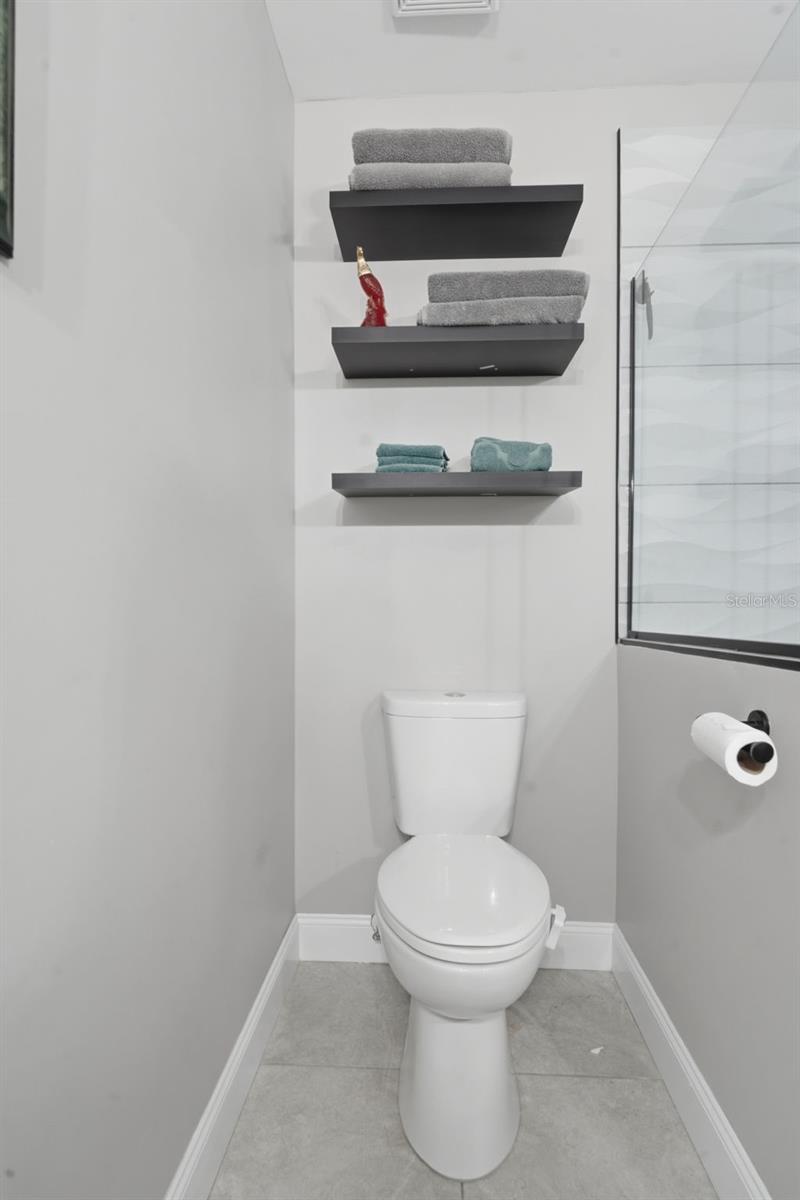 Image 20 of 45 For 1820 Anchor Avenue