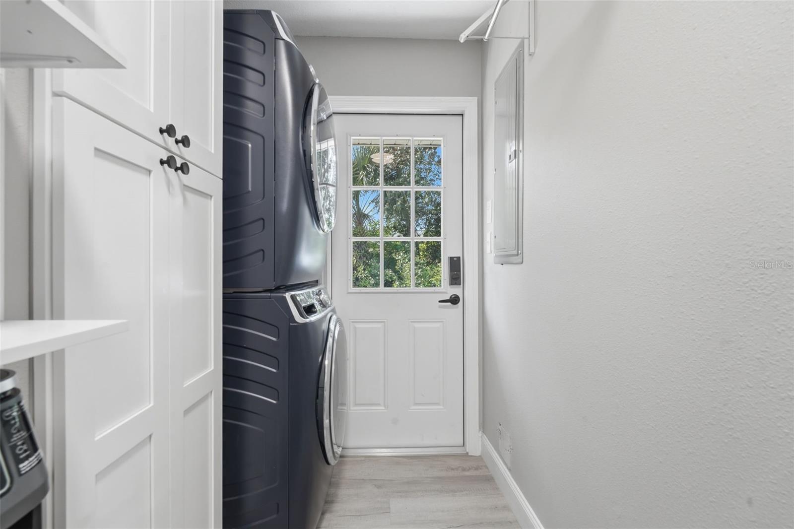 Image 26 of 45 For 1820 Anchor Avenue