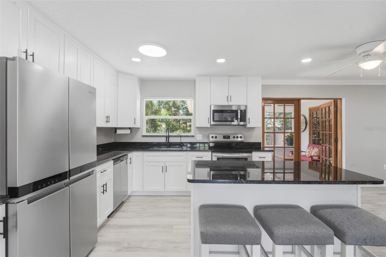 Image 6 of 45 For 1820 Anchor Avenue