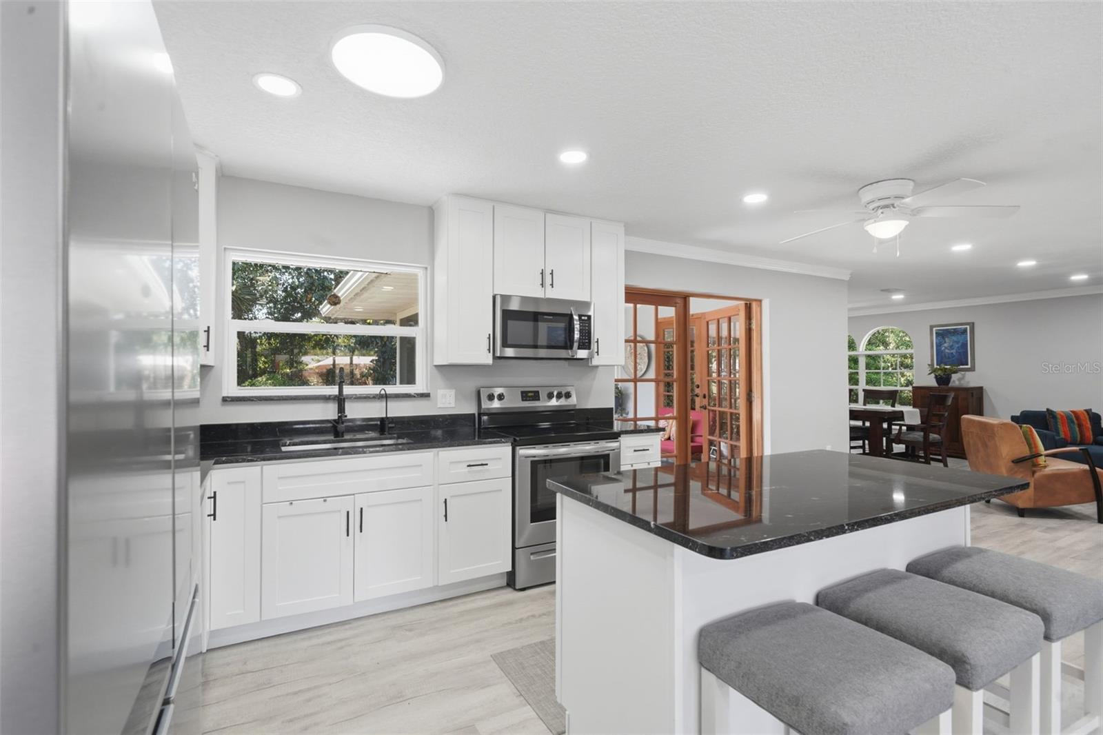 Image 7 of 45 For 1820 Anchor Avenue