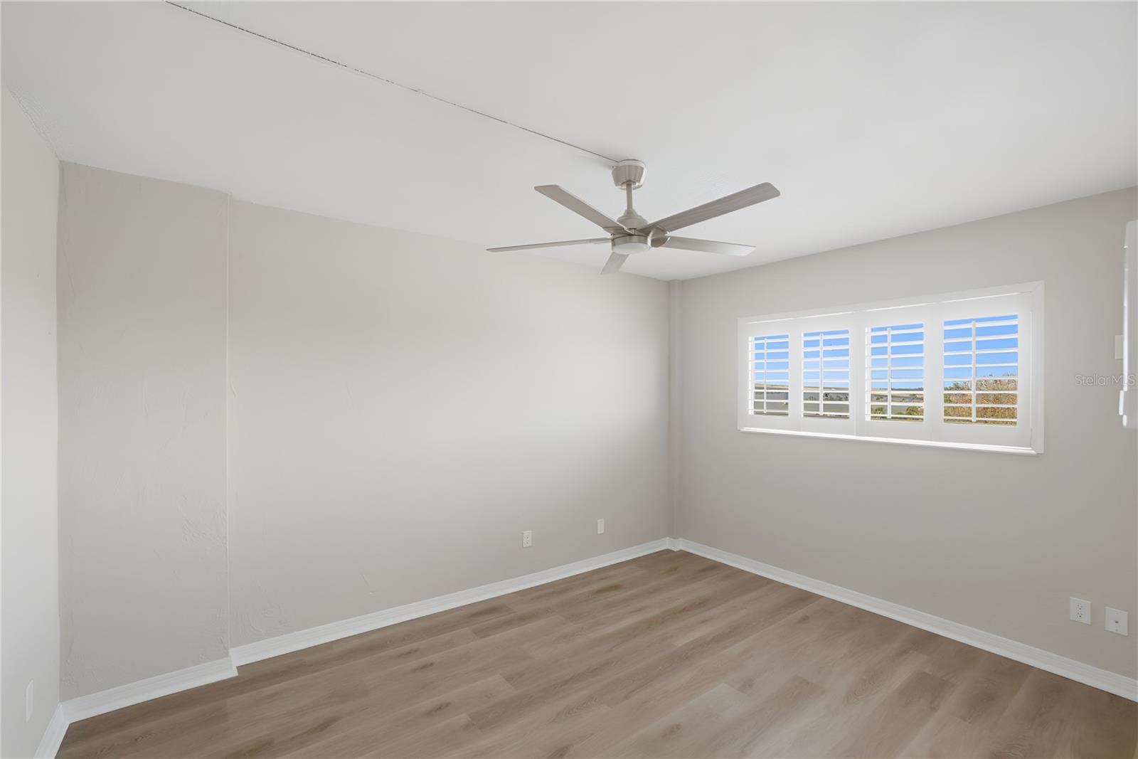 Image 19 of 37 For 145 Halifax Avenue 602