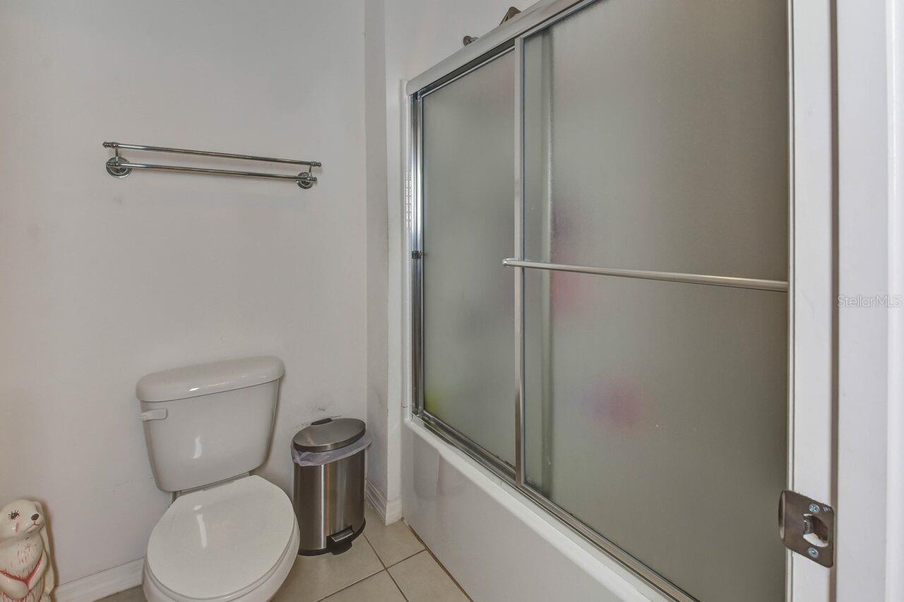 Image 34 of 46 For 831 Oak Hollow Loop