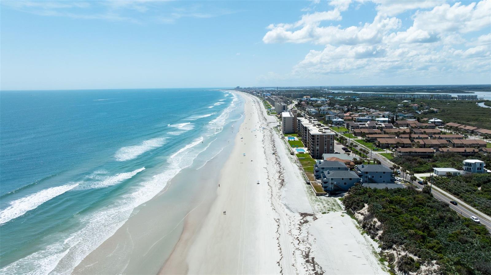 Image 21 of 25 For 4421 Atlantic Avenue A2