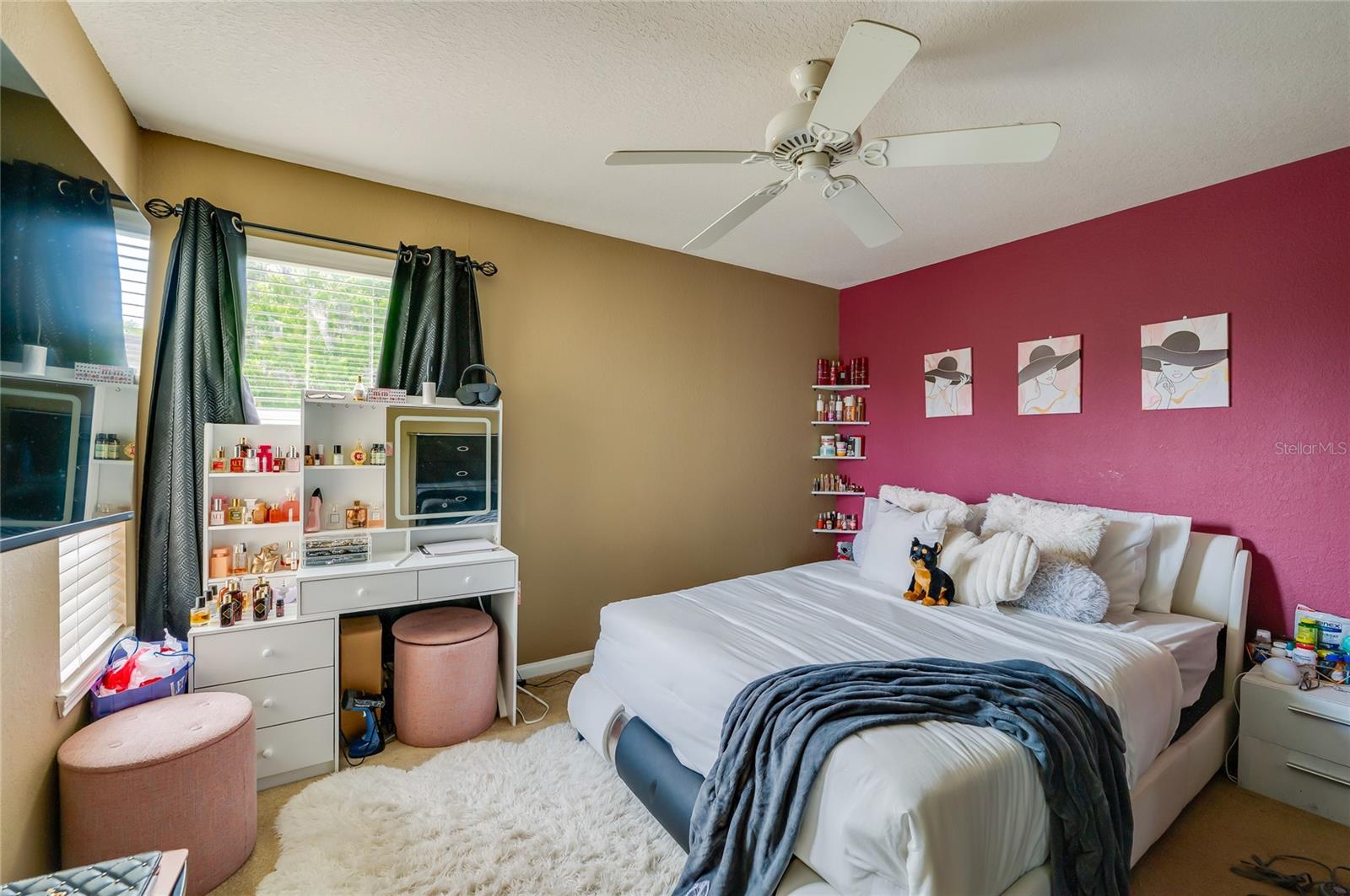 Image 16 of 26 For 940 Village Trail 4-301