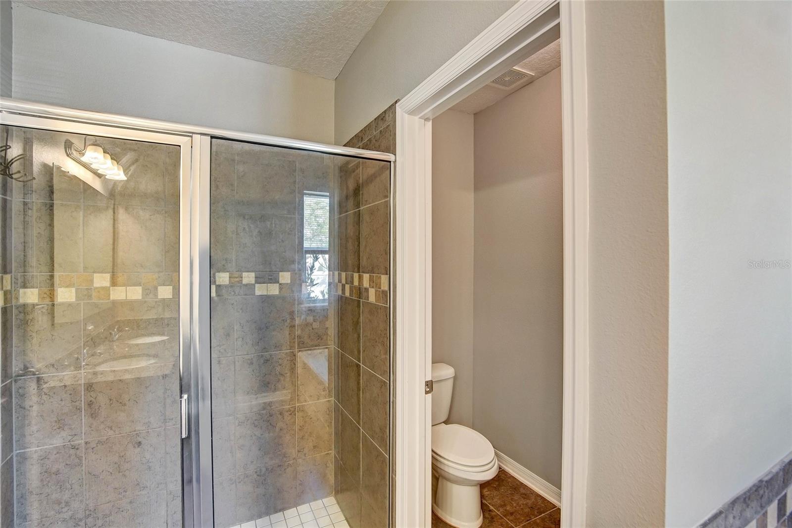 Image 17 of 25 For 103 Blanco Drive