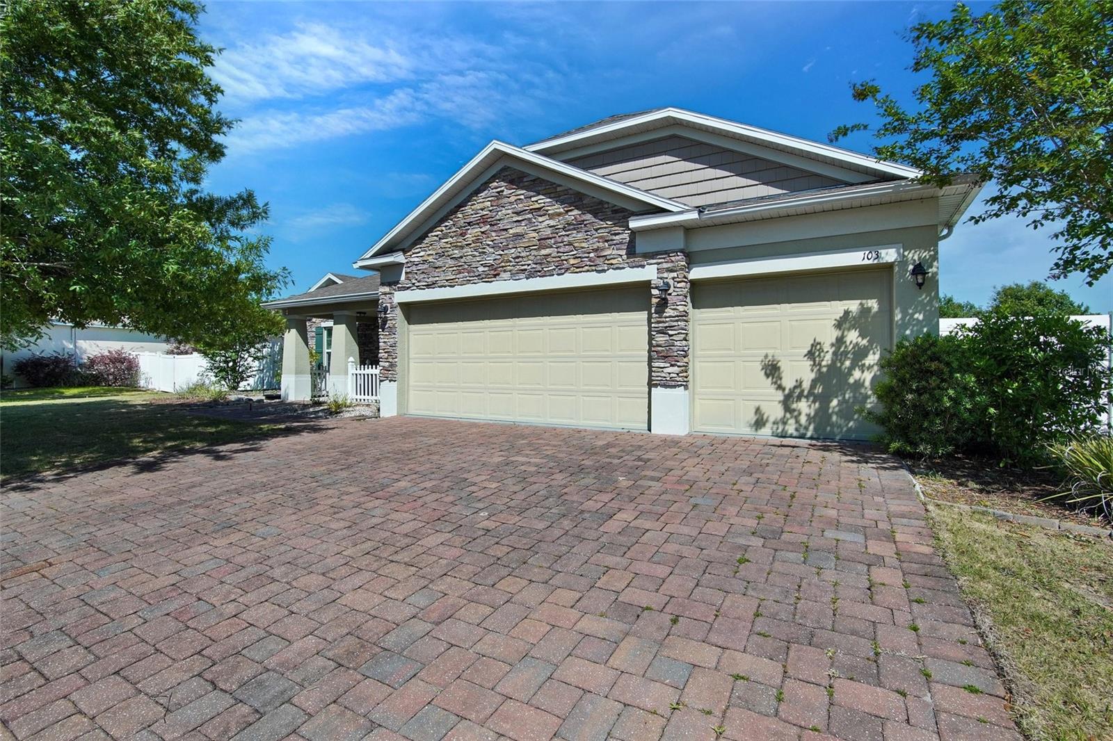 Image 2 of 25 For 103 Blanco Drive