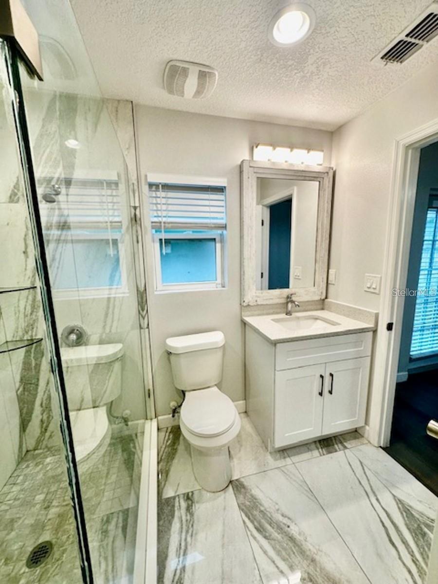 Image 10 of 15 For 1415 Adelle Avenue B