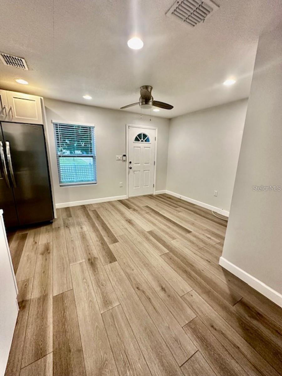 Image 2 of 15 For 1415 Adelle Avenue B