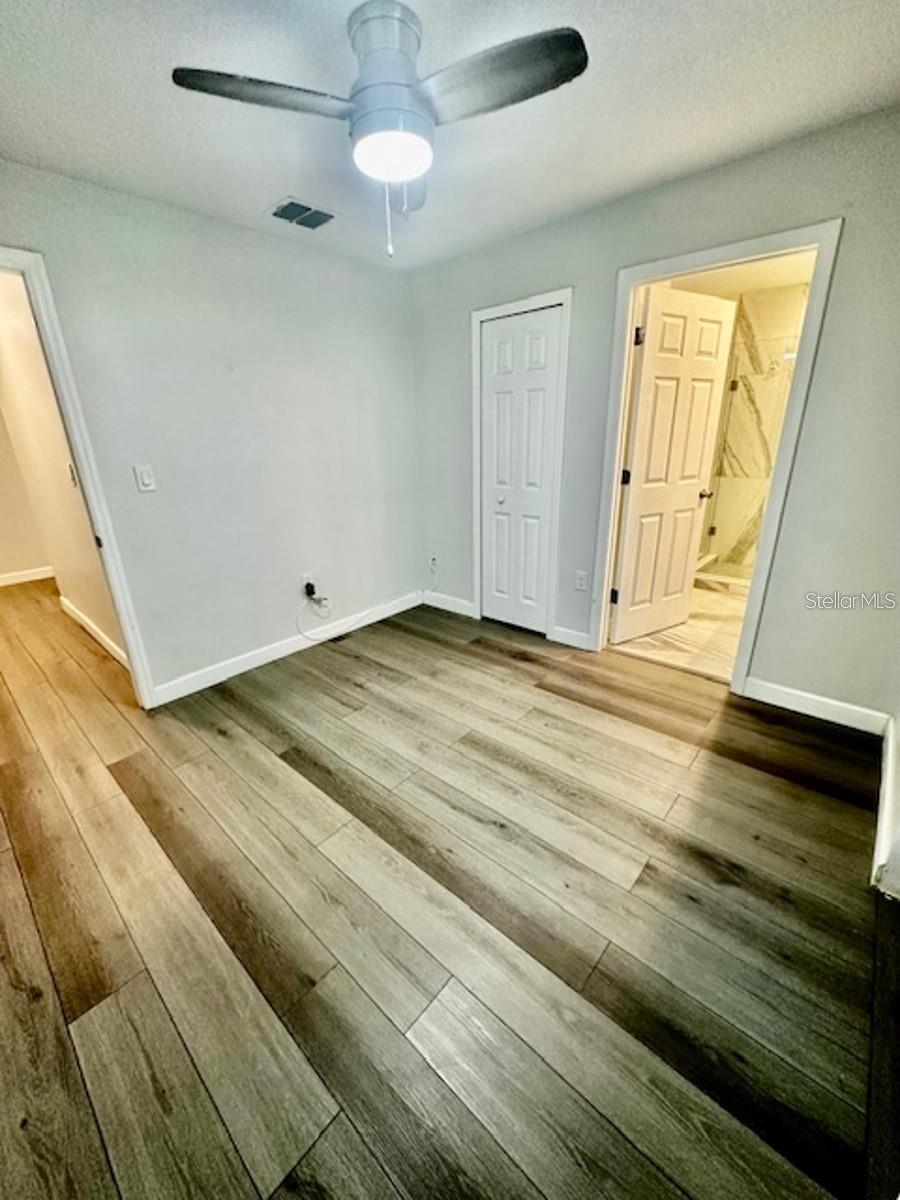 Image 8 of 15 For 1415 Adelle Avenue B