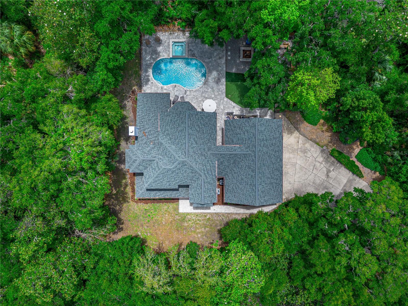 Listing photo id 53 for 649 Charmagne Lane