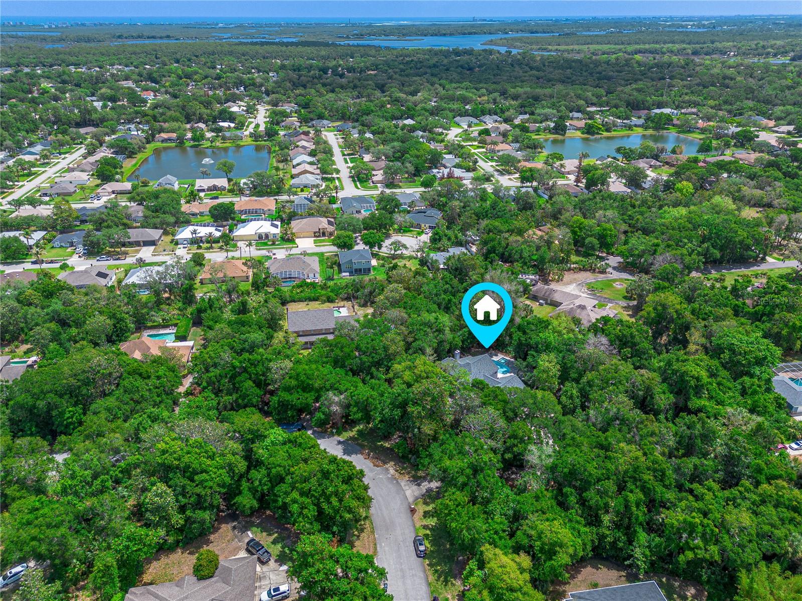 Listing photo id 56 for 649 Charmagne Lane