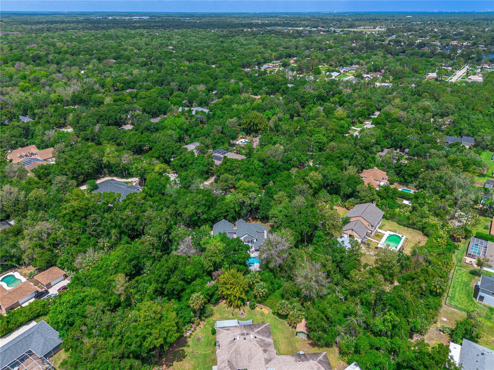 Listing photo id 63 for 649 Charmagne Lane