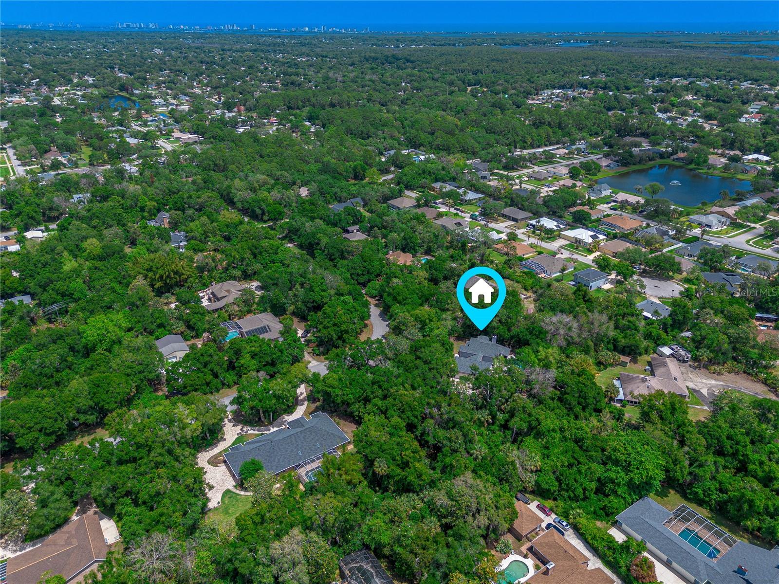 Listing photo id 66 for 649 Charmagne Lane