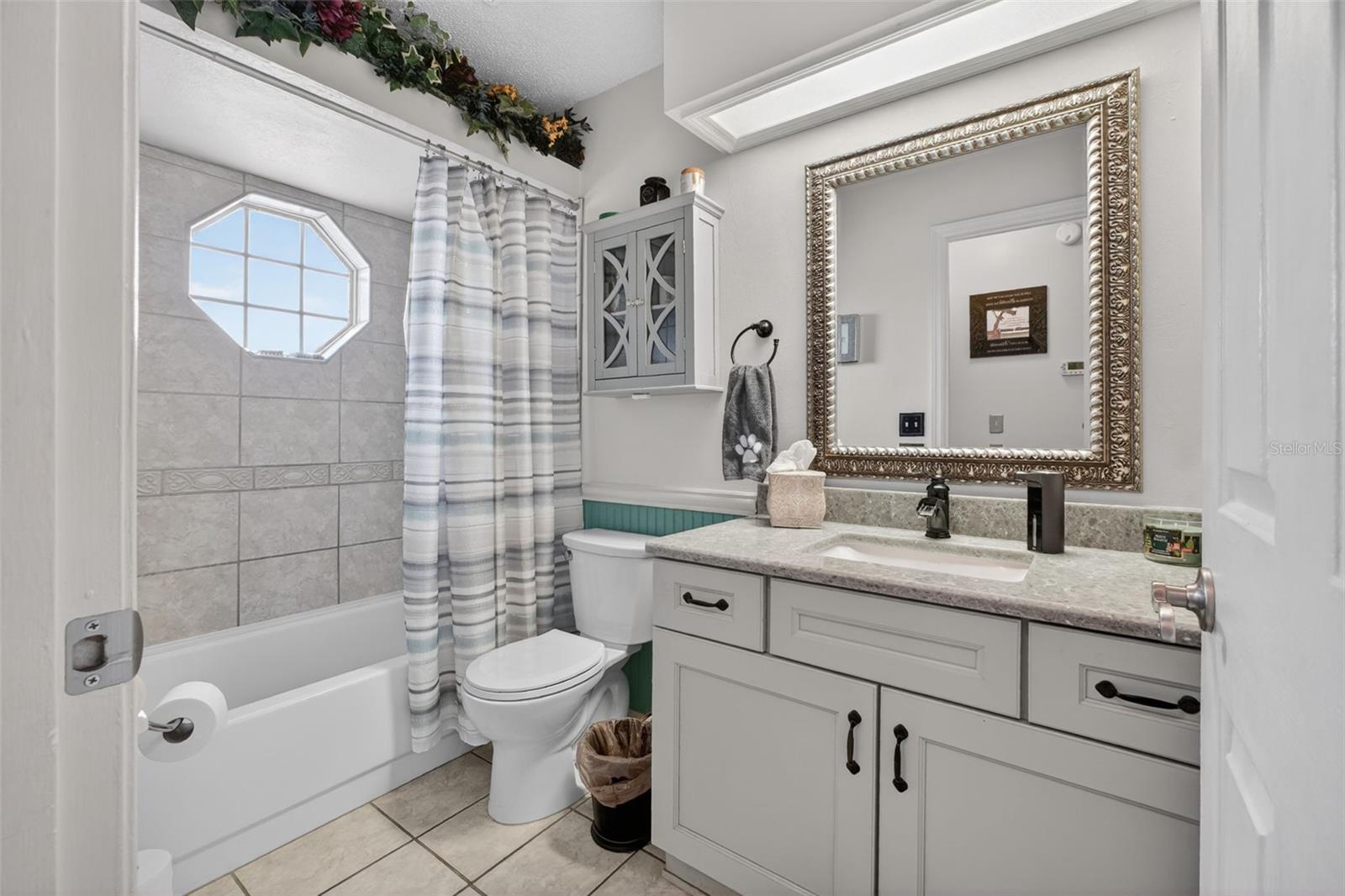 Image 21 of 52 For 994 Sweetbrier Drive