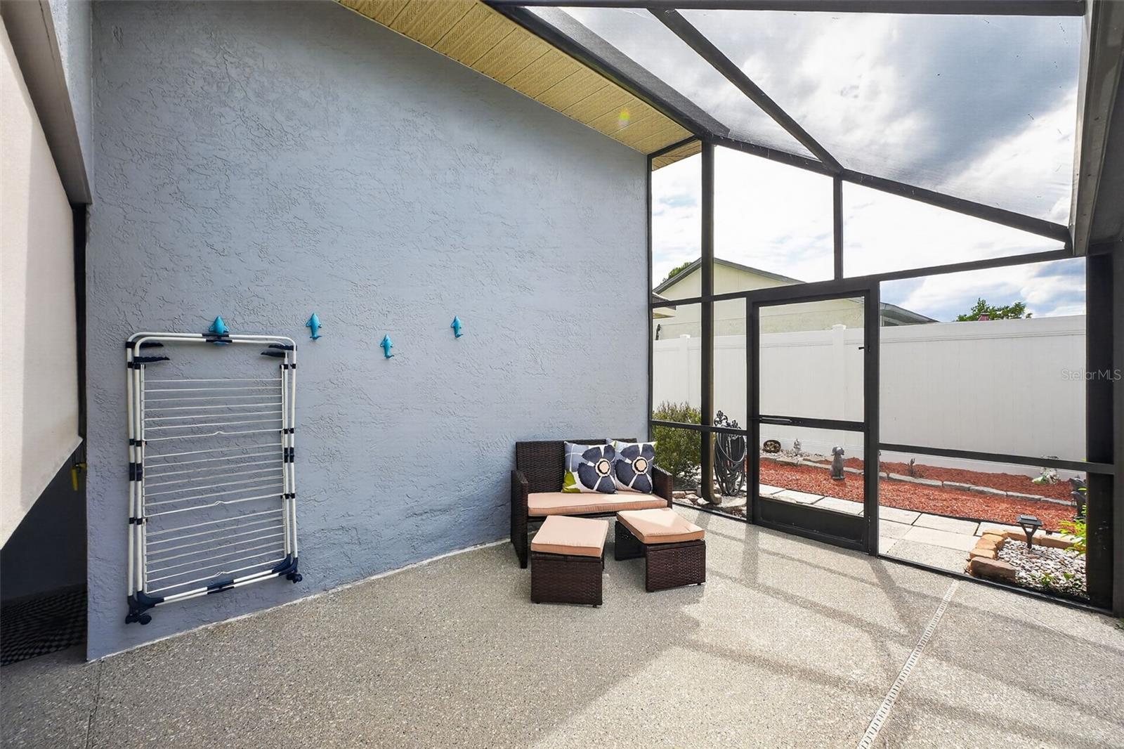 Image 26 of 52 For 994 Sweetbrier Drive