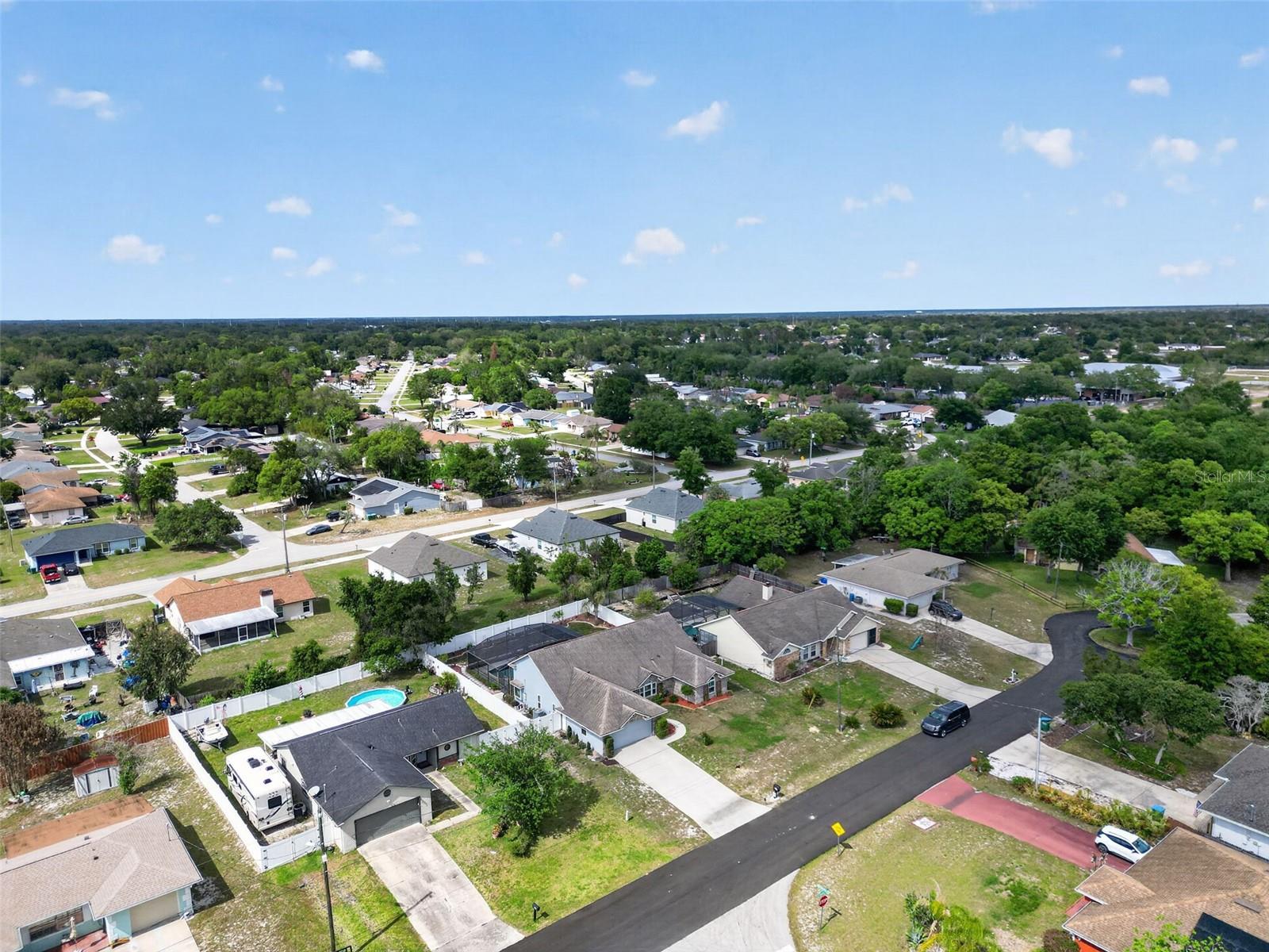 Image 38 of 52 For 994 Sweetbrier Drive