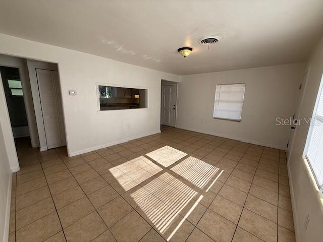 Image 5 of 14 For 2076 Kepler Road