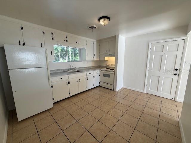 Image 9 of 14 For 2076 Kepler Road