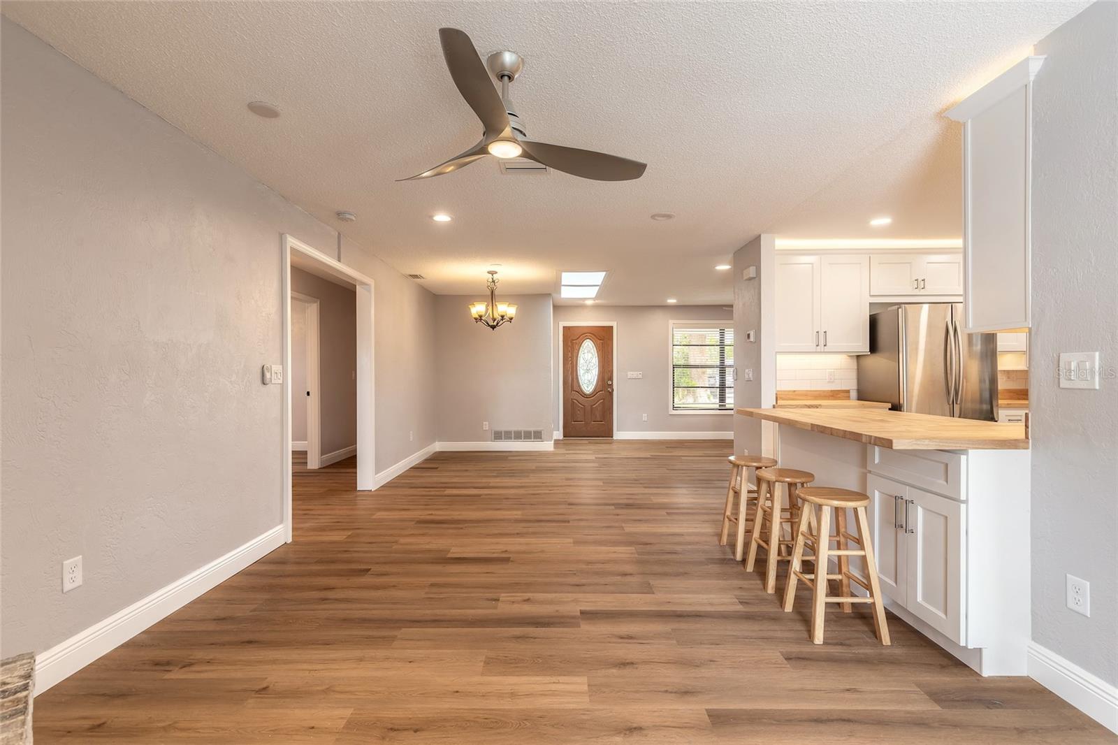 Image 10 of 50 For 350 Sagewood Drive