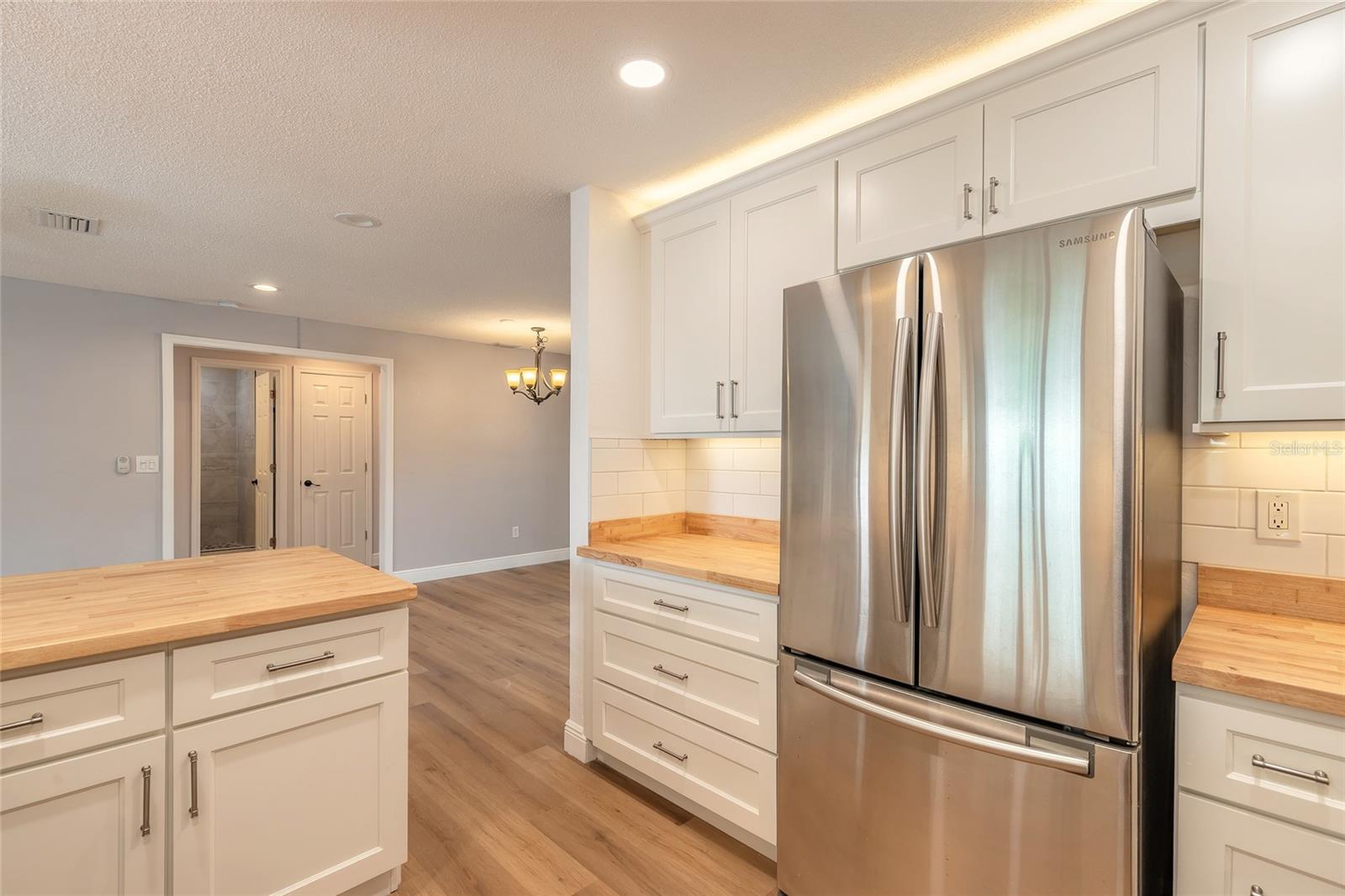 Image 17 of 50 For 350 Sagewood Drive