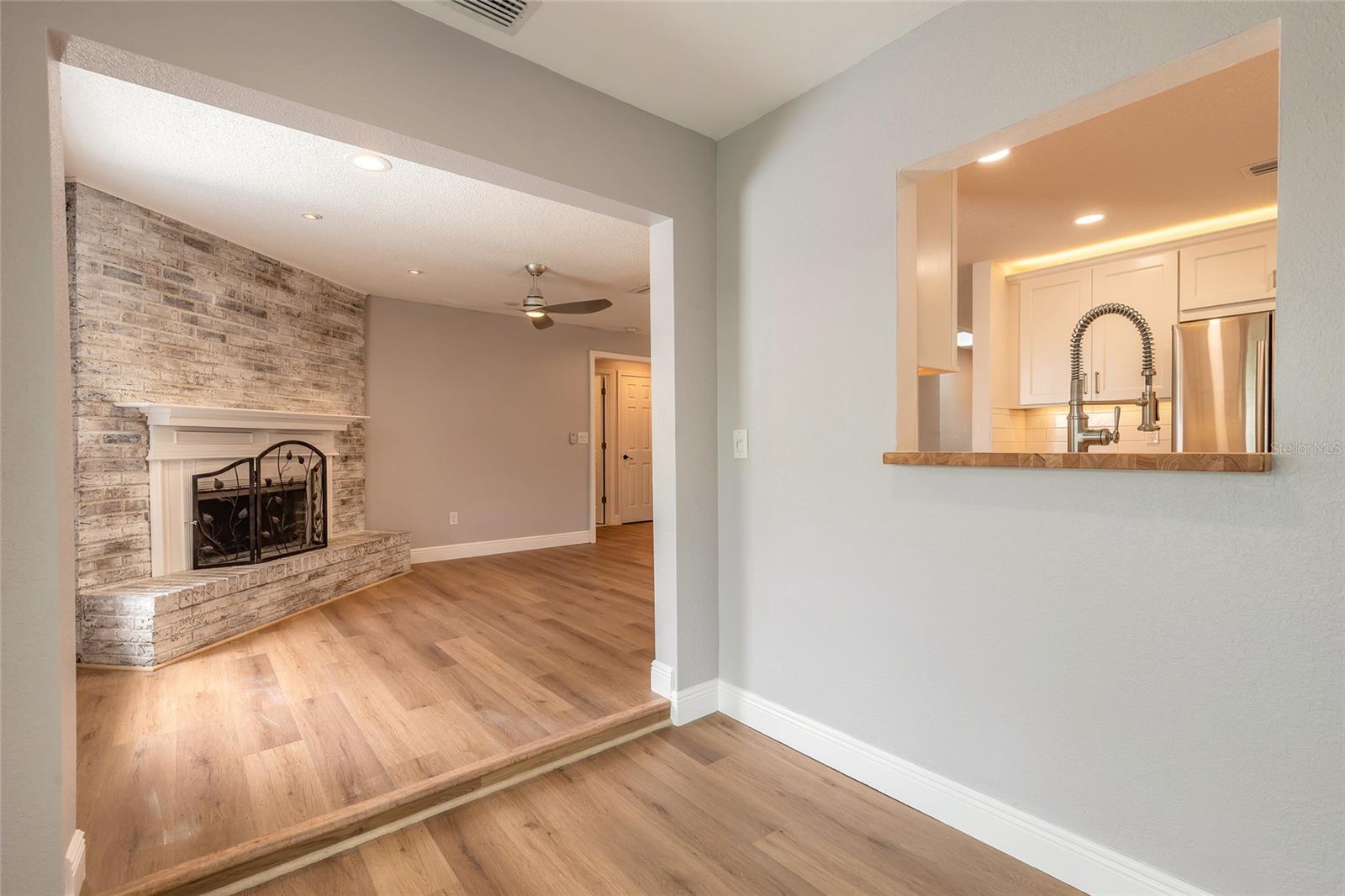 Image 19 of 50 For 350 Sagewood Drive