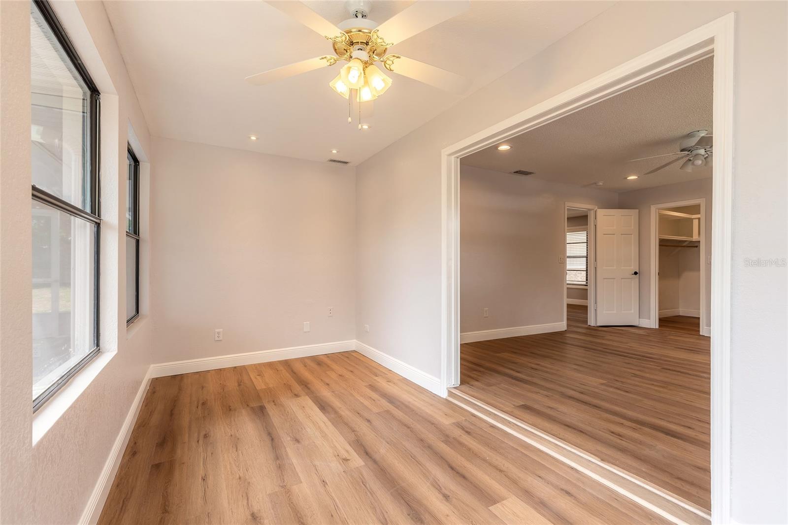 Image 23 of 50 For 350 Sagewood Drive