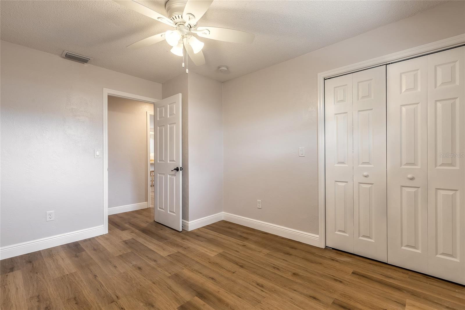 Image 29 of 50 For 350 Sagewood Drive