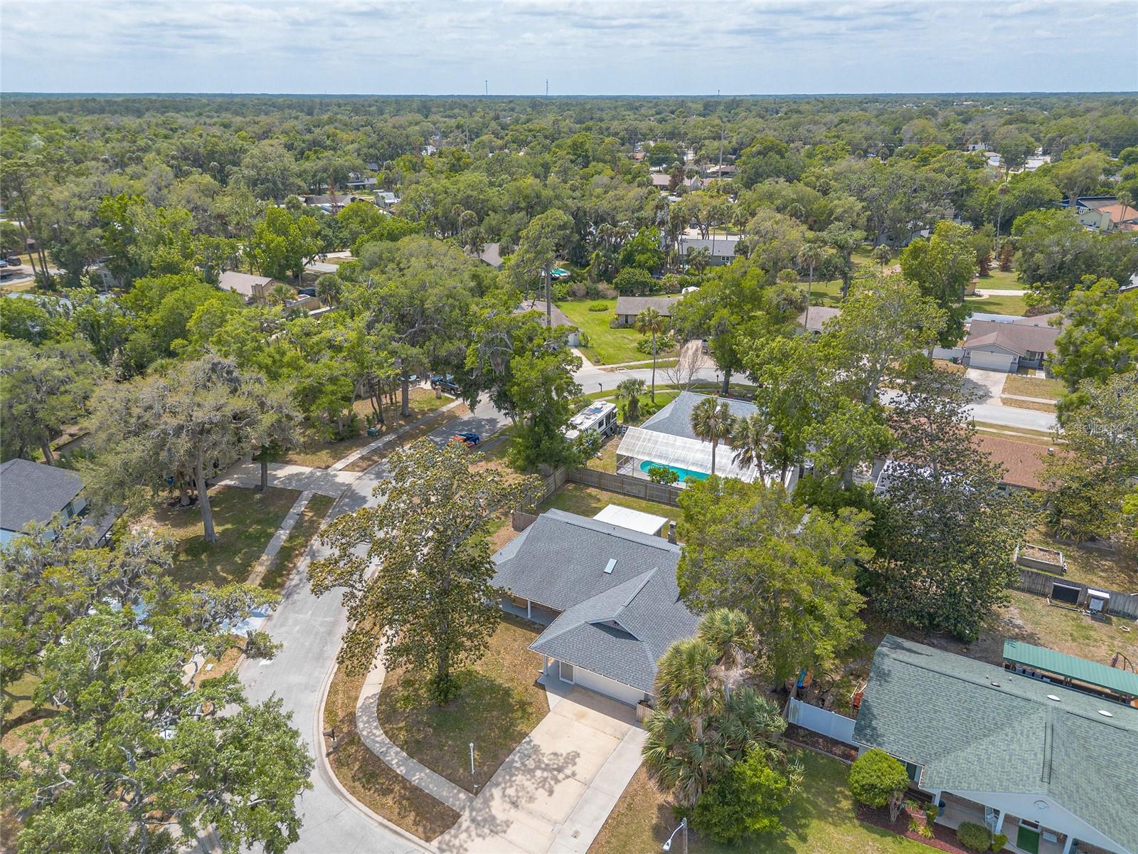 Image 42 of 50 For 350 Sagewood Drive