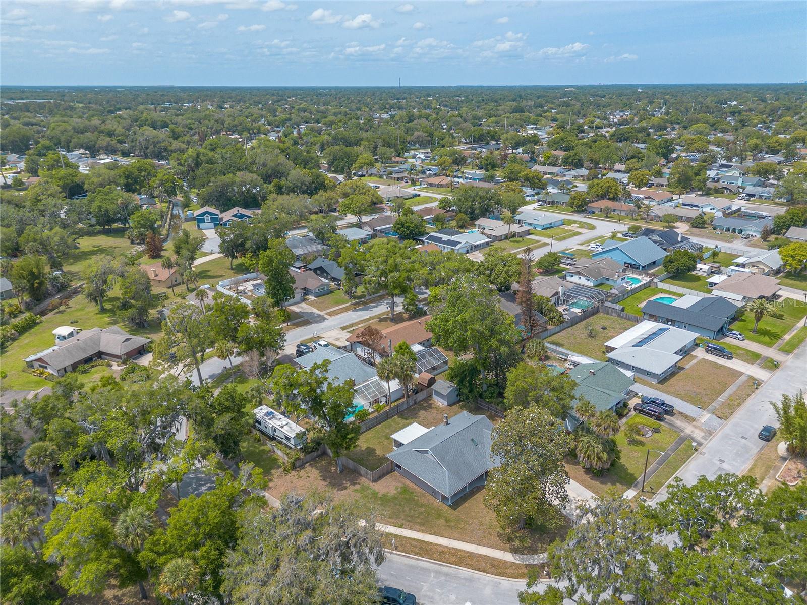 Image 44 of 50 For 350 Sagewood Drive