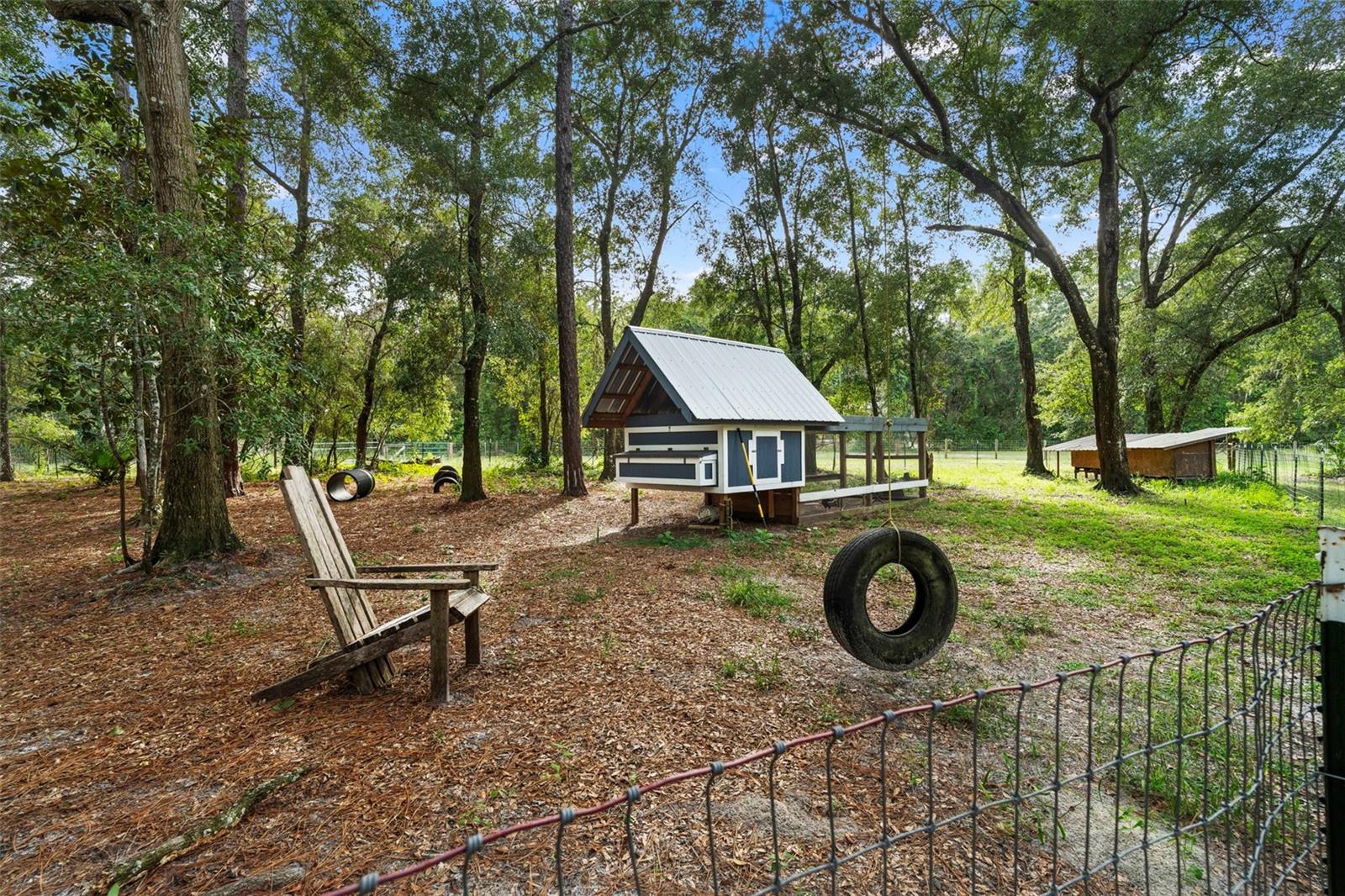 Image 11 of 47 For 1268 Mcgregor Road