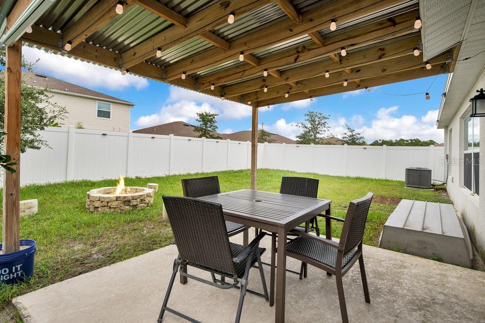 Image 22 of 32 For 2097 Freemark Street