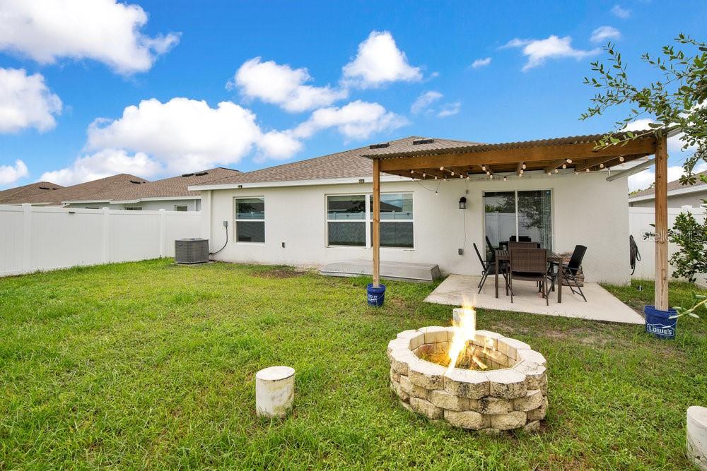 Image 25 of 32 For 2097 Freemark Street